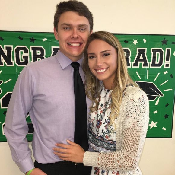 Meet your Posher, Sydney - Picture 3 of 5